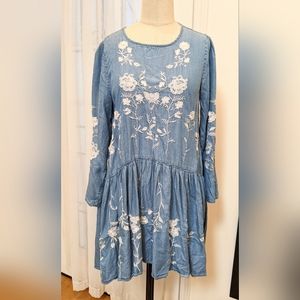 Boho embroidered mini dress tunic blue white S M romantic rayon cotton hippie